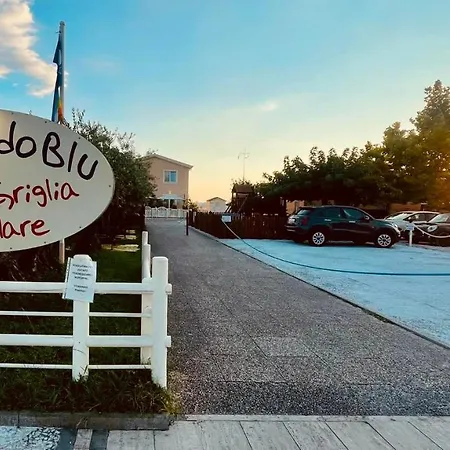 Lido Blu Apartment *
