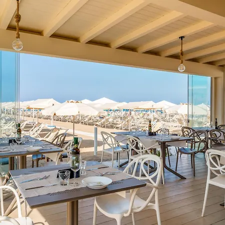 Apartment Lido Blu - Beachfront & *
